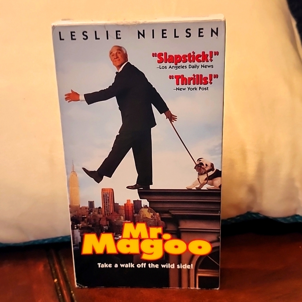 VHS TAPE - "Mr. MaGoo" with Leslie Nielson